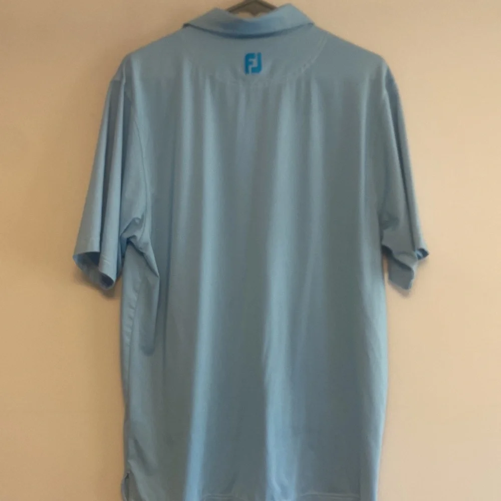 Footjoy golf polo. Size Medium - Picture 5 of 5